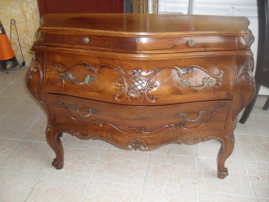 entreprise spécialisée dans le relooking de meubles à Lambesc 13